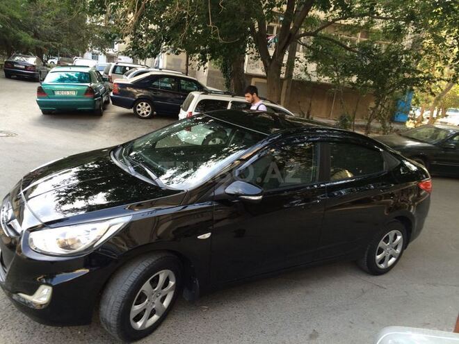 Hyundai Accent 2011, 118,000 km - 1.6 l - Bakı