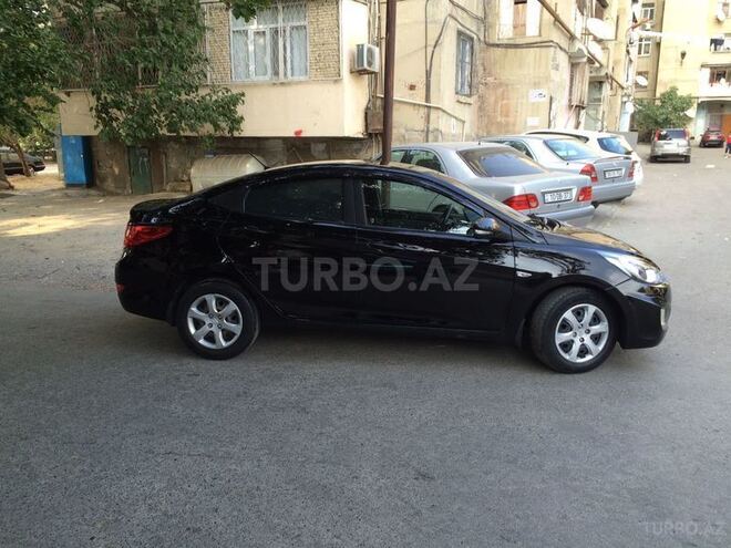 Hyundai Accent 2011, 118,000 km - 1.6 l - Bakı