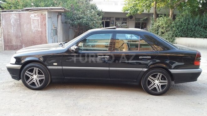 Mercedes C 180 1999, 103,484 km - 1.8 l - Gəncə
