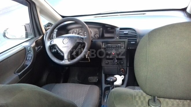 Opel Zafira 2004, 352,000 km - 2.0 л - Bakı