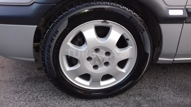 Opel Zafira 2004, 352,000 km - 2.0 л - Bakı