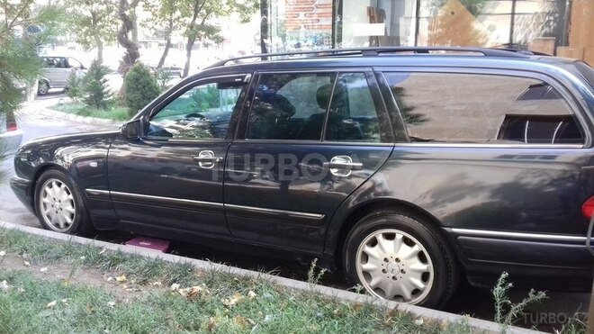 Mercedes E 240 1998, 320,314 km - 2.4 l - Bakı