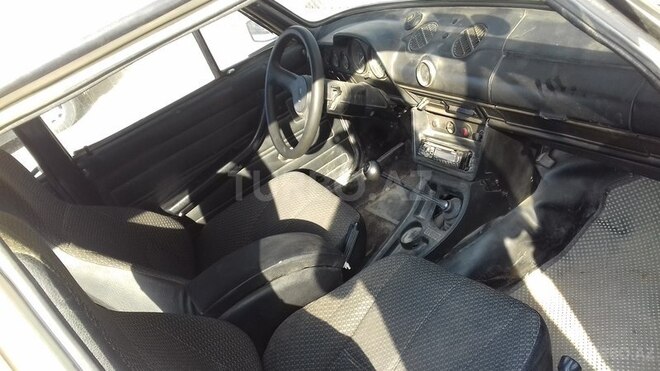 LADA (VAZ) 2106 1980, 185,000 km - 1.6 л - Bakı