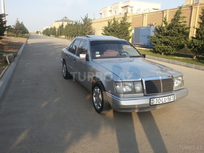 Mercedes E 200 1991, 358,000 km - 2.0 l - Bakı