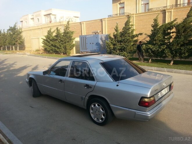 Mercedes E 200 1991, 358,000 km - 2.0 l - Bakı