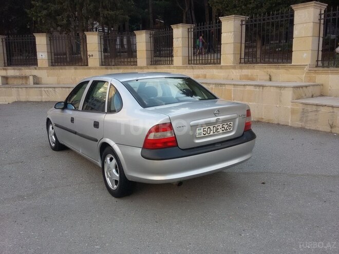 Opel Vectra 1998, 258,423 km - 1.6 l - Bakı