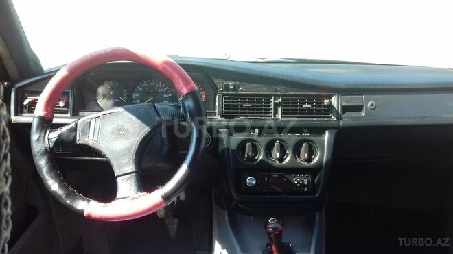 Mercedes C 200 1990, 270,000 km - 2.0 л - Sumqayıt