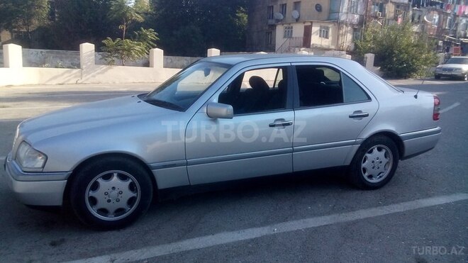 Mercedes C 200 1996, 350,000 km - 2.0 l - Bakı