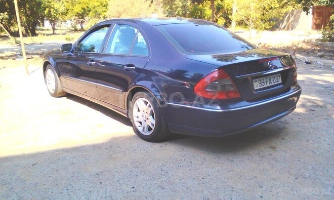Mercedes E 220 2006, 275,000 km - 2.2 l - Bakı
