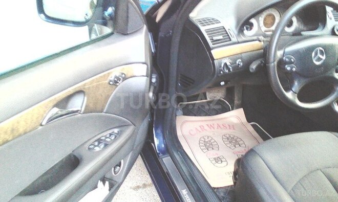 Mercedes E 220 2006, 275,000 km - 2.2 l - Bakı