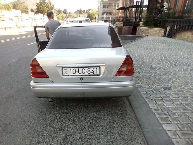 Mercedes C 220 1994, 300,000 km - 2.2 l - Bakı