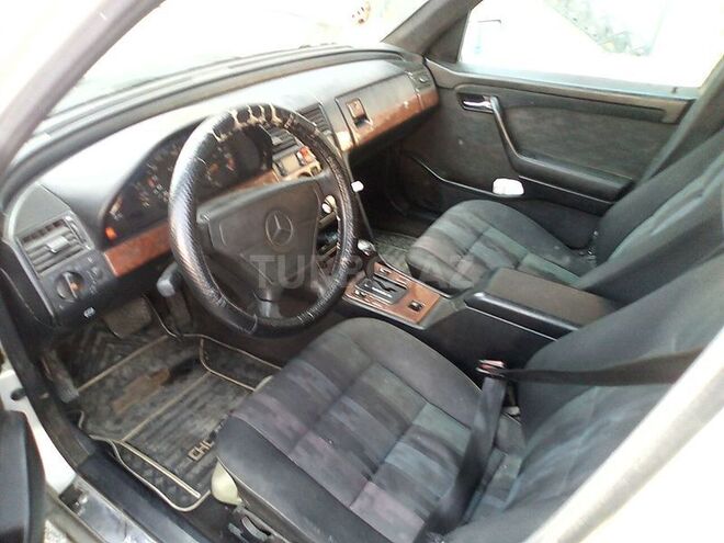 Mercedes C 220 1994, 300,000 km - 2.2 l - Bakı