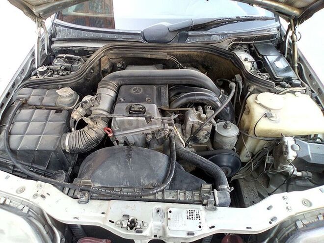 Mercedes C 220 1994, 300,000 km - 2.2 l - Bakı