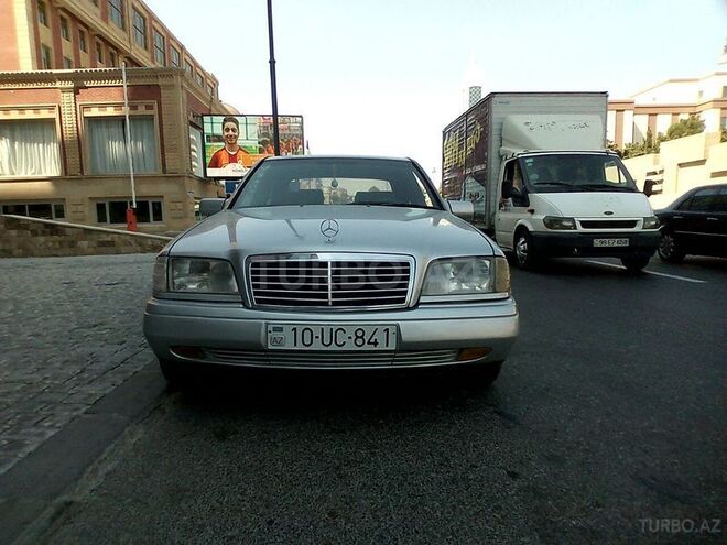 Mercedes C 220 1994, 300,000 km - 2.2 l - Bakı