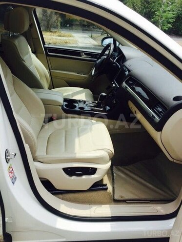 Volkswagen Touareg 2010, 102,000 km - 3.6 l - Bakı