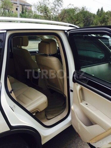 Volkswagen Touareg 2010, 102,000 km - 3.6 l - Bakı