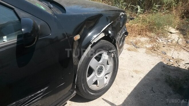 Volkswagen Golf 1998, 800,000 km - 1.6 l - Sumqayıt