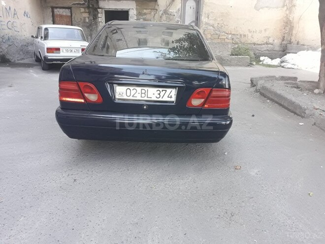 Mercedes E 200 1996, 651,000 km - 2.0 л - Yevlax