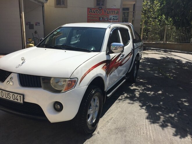 Mitsubishi L200 2007, 160,000 km - 2.5 l - Bakı