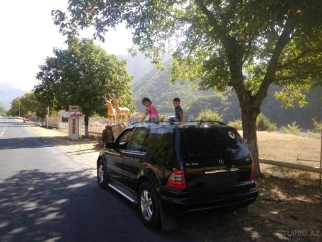 Mercedes ML 270 2003, 265,000 km - 2.7 l - Bakı