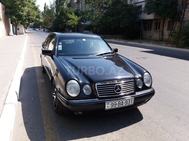 Mercedes E 230 1997, 221,300 km - 2.3 л - Bakı