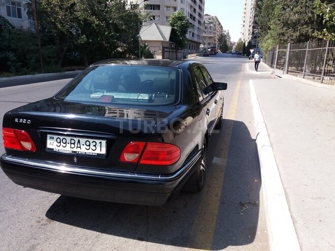 Mercedes E 230 1997, 221,300 km - 2.3 л - Bakı