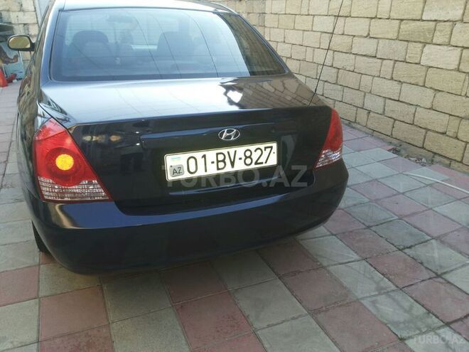 Hyundai Elantra 2005, 195,666 km - 2.0 l - Bakı