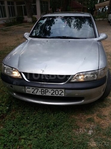 Opel Vectra 1998, 375,000 km - 1.6 л - Xaçmaz