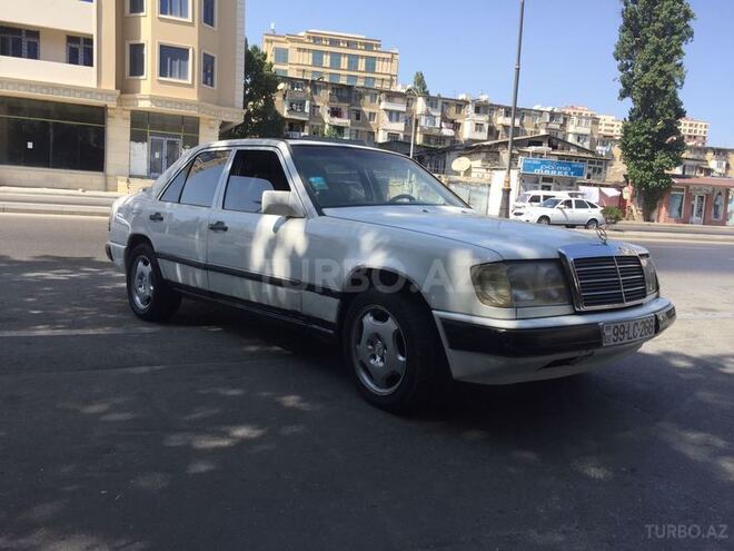 Mercedes E 200 1987, 2,500,000 km - 2.0 l - Bakı