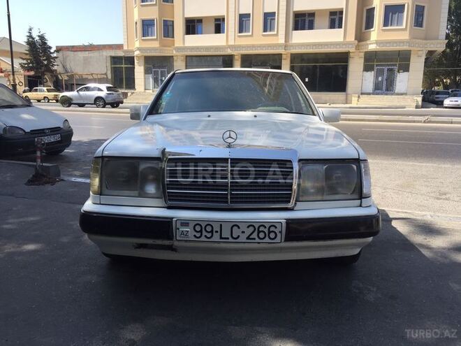 Mercedes E 200 1987, 2,500,000 km - 2.0 l - Bakı