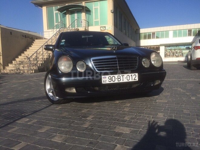 Mercedes E 240 2000, 240,000 km - 2.4 l - Bakı