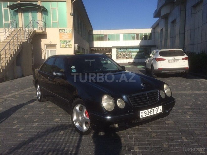 Mercedes E 240 2000, 240,000 km - 2.4 l - Bakı