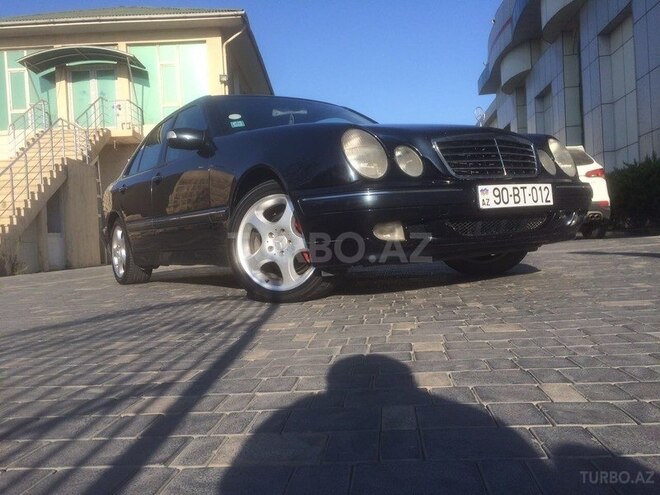 Mercedes E 240 2000, 240,000 km - 2.4 l - Bakı