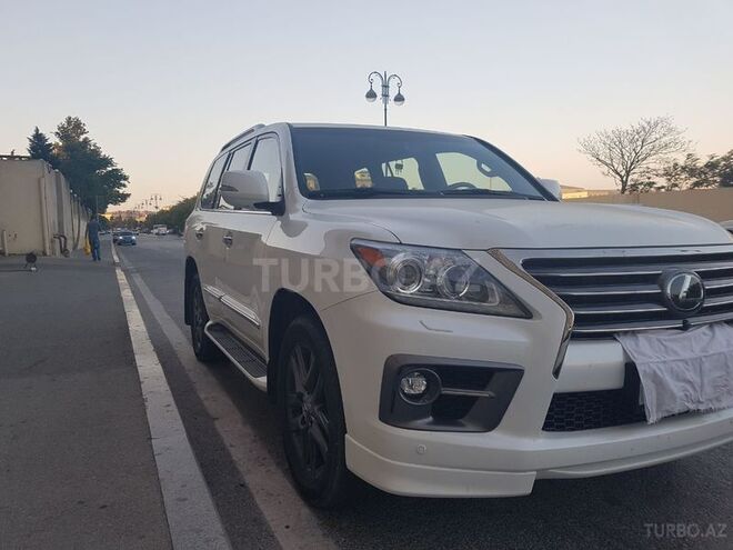 Lexus LX 570 2014, 48,000 km - 5.7 л - Bakı