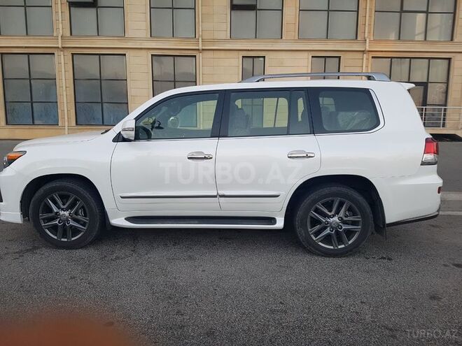 Lexus LX 570 2014, 48,000 km - 5.7 л - Bakı