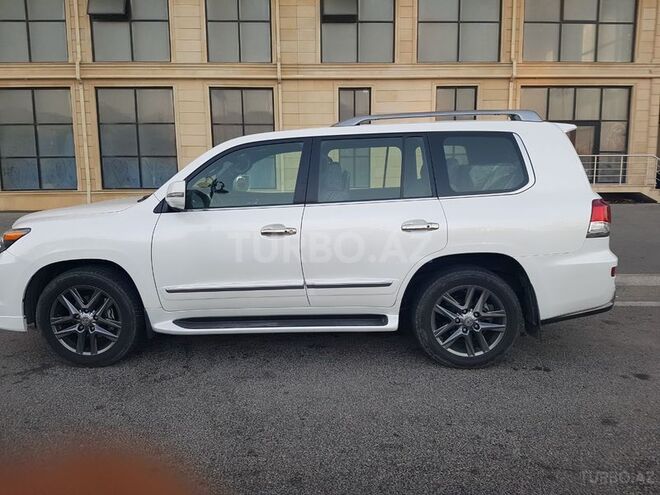 Lexus LX 570 2014, 48,000 km - 5.7 л - Bakı