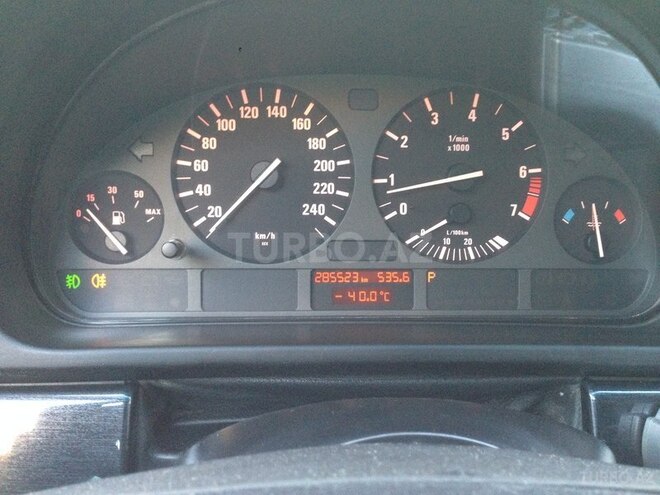 BMW 523 1997, 228,000 km - 2.5 l - Sumqayıt