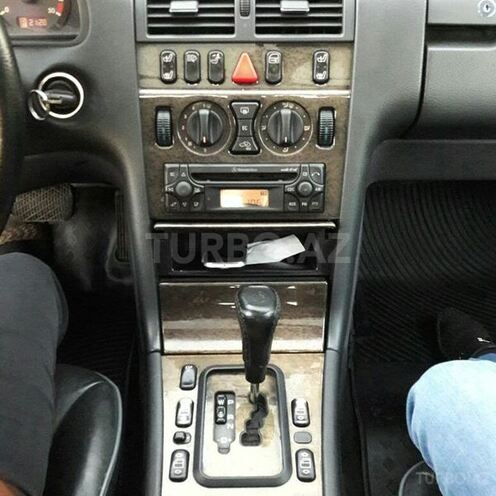 Mercedes E 320 2000, 185,342 km - 0.3 l - Bakı