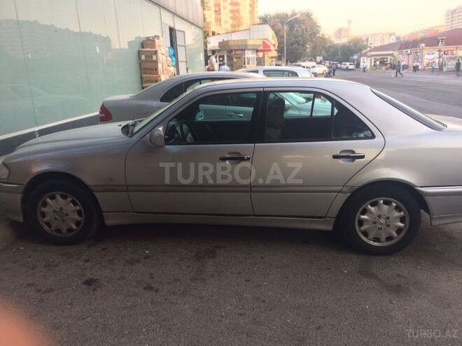 Mercedes C 180 1999, 197,000 km - 1.8 л - Bakı