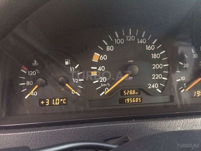 Mercedes C 180 1999, 197,000 km - 1.8 л - Bakı