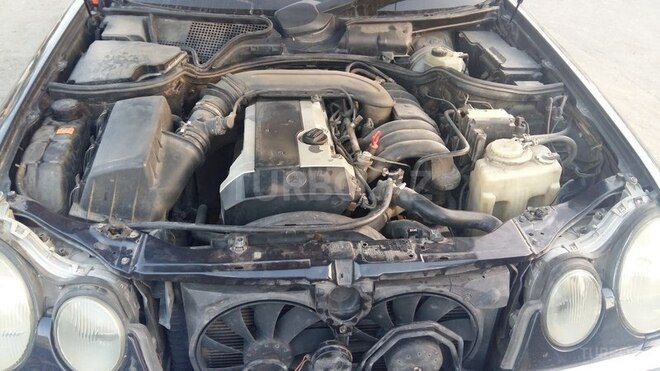 Mercedes E 280 1997, 210,000 km - 2.8 l - Bakı