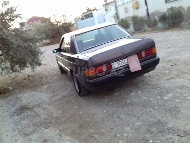 Mercedes 190 1991, 284,648 km - 2.0 l - Bakı