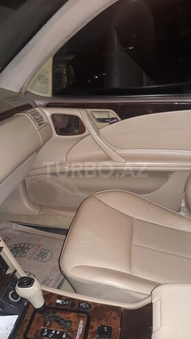 Mercedes E 240 1999, 270,000 km - 2.6 l - Bakı