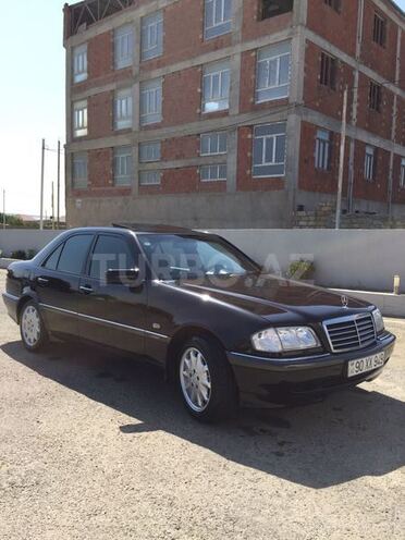 Mercedes C 240 1998, 187,000 km - 2.4 l - Bakı