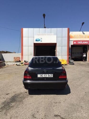Mercedes C 240 1998, 187,000 km - 2.4 l - Bakı