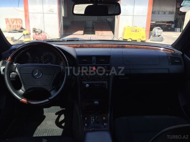 Mercedes C 240 1998, 187,000 km - 2.4 l - Bakı