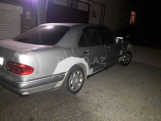 Mercedes E 220 1997, 293,240 km - 2.2 l - Bakı