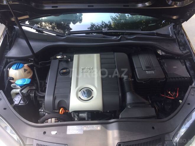 Volkswagen Golf 2006, 111,603 km - 2.0 l - Zaqatala