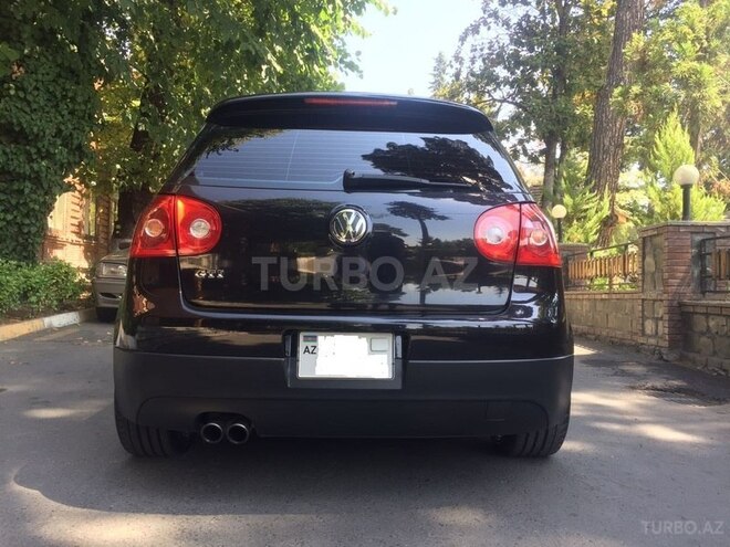 Volkswagen Golf 2006, 111,603 km - 2.0 l - Zaqatala