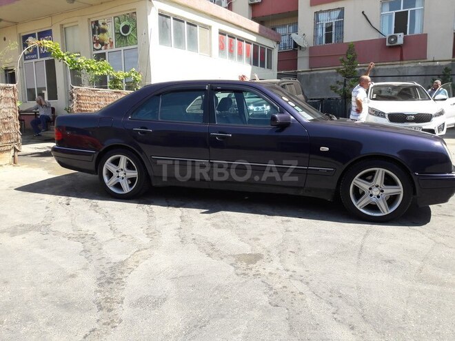 Mercedes E 300 1998, 389,000 km - 3.0 l - Bakı